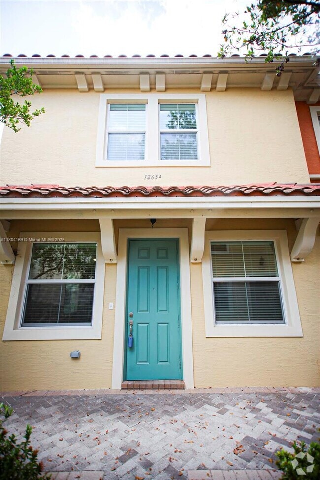 Building Photo - 12654 NW 32nd Pl