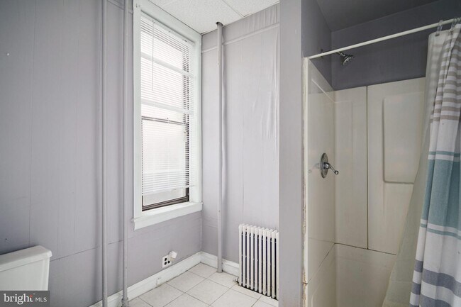 Foto del edificio - 2512 Poplar St