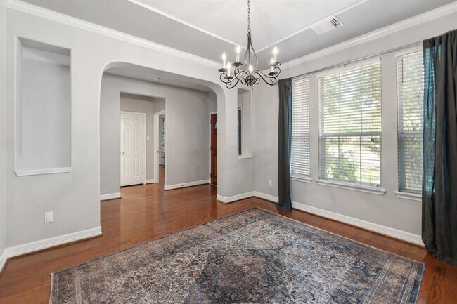 Building Photo - 3318 Brushy Lake Dr