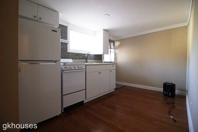 Building Photo - 515 Ashland Terrace