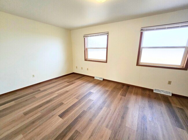 Foto del edificio - Dane Townhomes