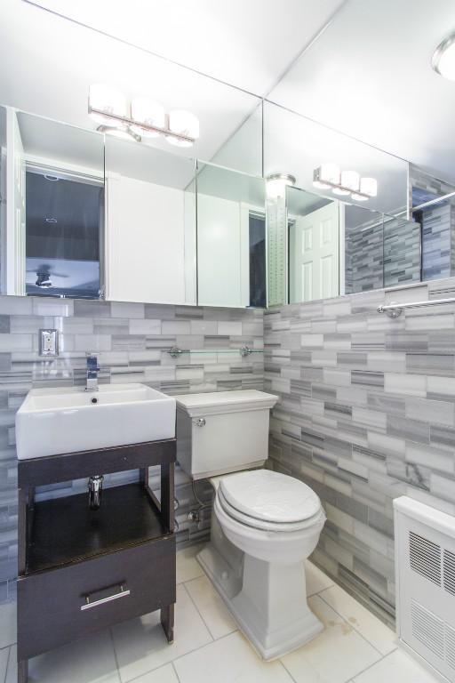 Foto del edificio - 219 E 28th St