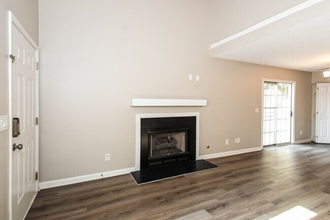 Foto del edificio - 406 Rankin Ct