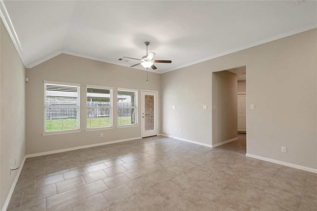 Foto del edificio - 2939 Twin Cove Ct