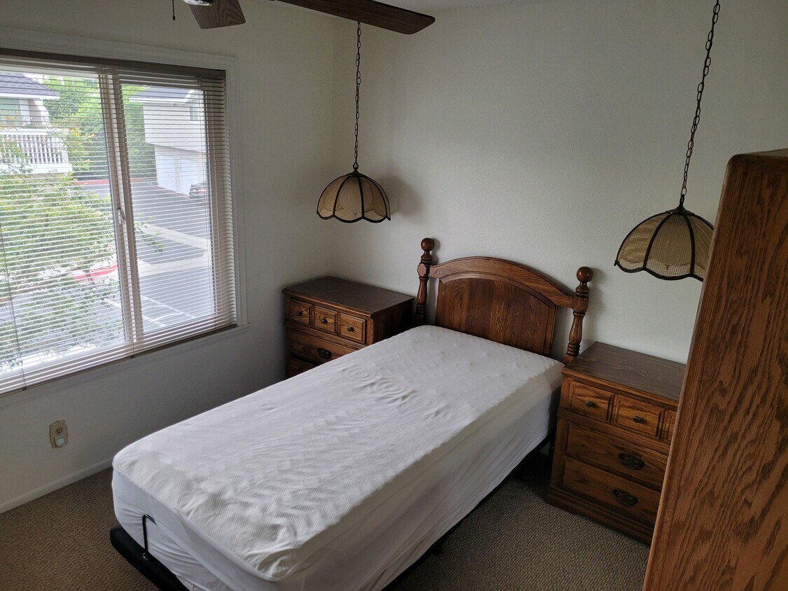 700 W Walnut Ave, Orange, CA 92868 Townhome Rentals in Orange CA