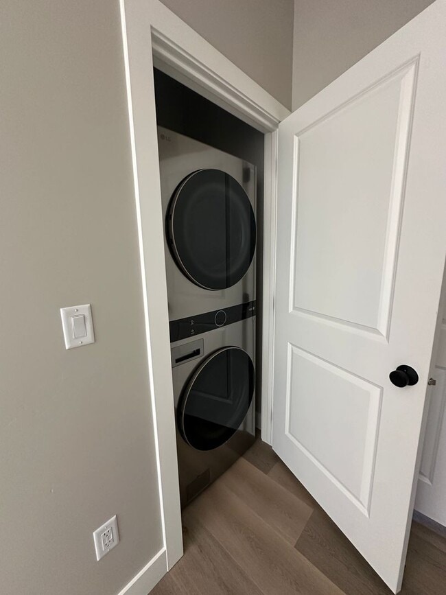 Foto del edificio - Charming basement apartment