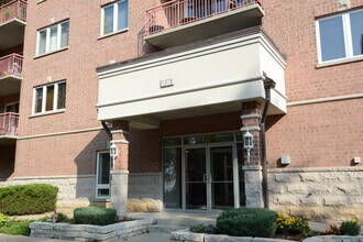 Building Photo - 1378 Perry St