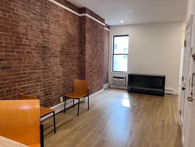 Foto del edificio - 259 12th St