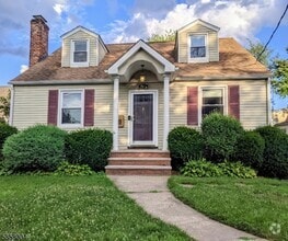 Building Photo - 169 S Springfield Ave