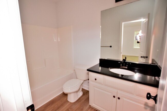 Building Photo - 512-A Amerson Court