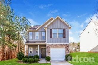 Building Photo - 3983 Sitka Dr