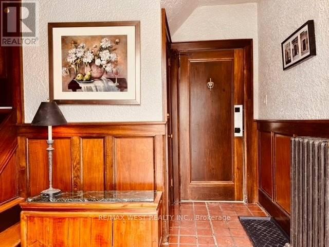 Photo du bâtiment - 27 Oakview Ave