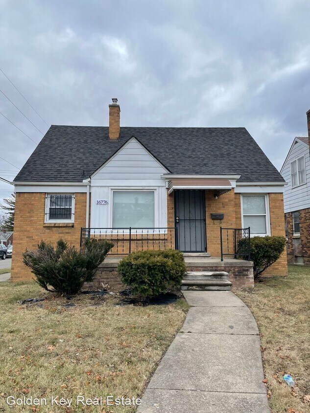 3 br, 1 bath House 16776 Ferguson St House Rental in Detroit, MI