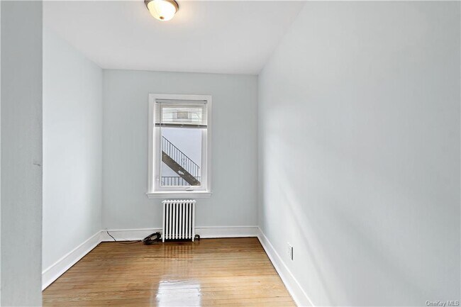 Building Photo - 106 Thurton Pl