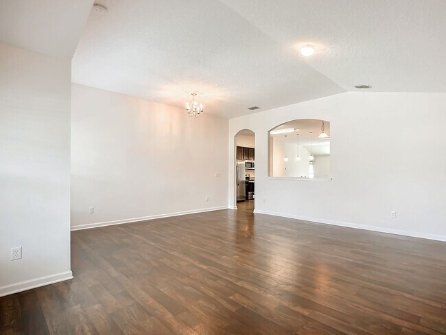 Building Photo - Beautiful House in Patriot Ridge
