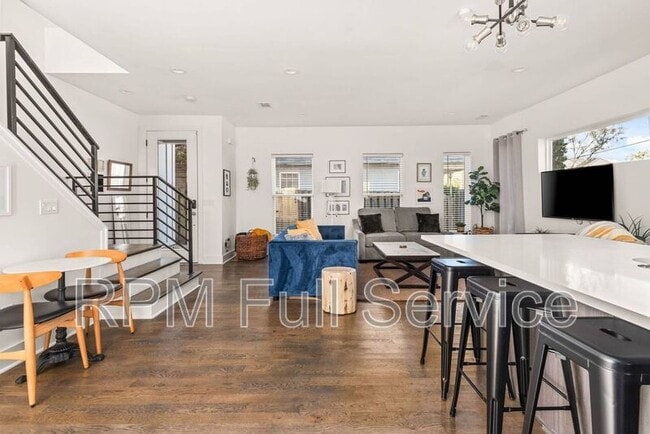 Photo - 208 Myrtle Street House