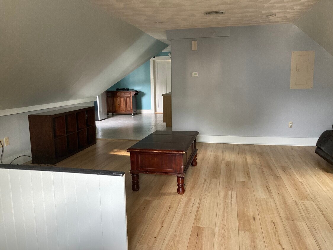 70 School St Unit 3, Salem, MA 01970 Condo for Rent in Salem, MA