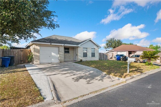 Foto del edificio - 1804 Grayson Ave