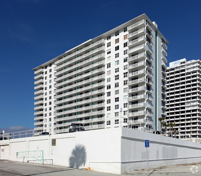 Building Photo - Daytona Beach Ocean Towers