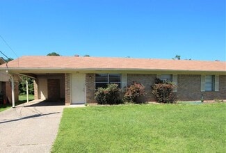Building Photo - 12455 Cimmarron Dr