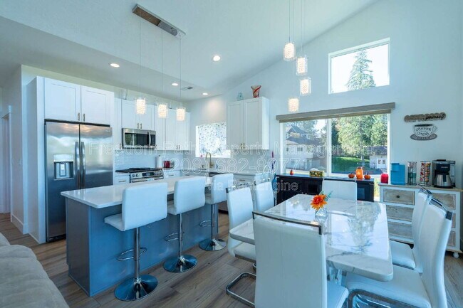 Foto del edificio - 925 Comeback Bay Ln