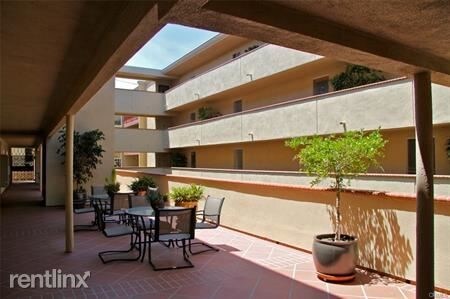 Building Photo - 2 br, 2 bath House - 484 Cliff Dr Apt 8