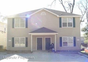 Foto principal - 709 St Augustine St