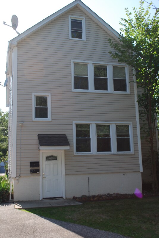 Building Photo - 2363 Ashurst Rd