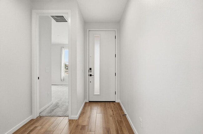 Foto del edificio - 641 S Davidson Ln