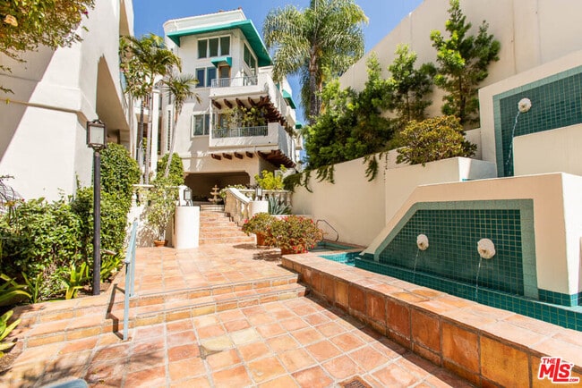 Foto del edificio - 15500 Sunset Blvd