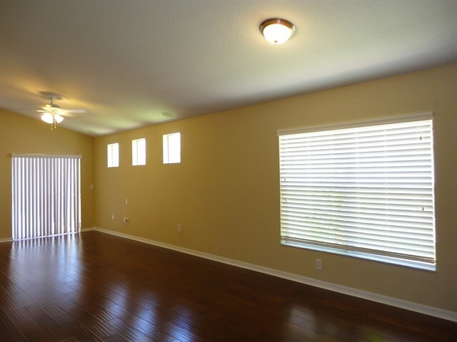 Building Photo - 3526 Heron Island Dr