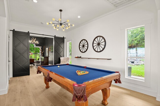 Foto del edificio - 1128 Thurman Bluff Dr