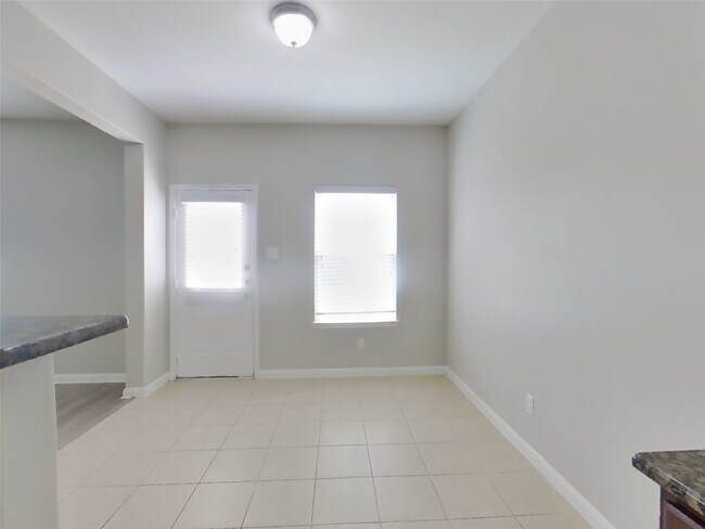 Building Photo - 5002 Pacific Ridge Ln