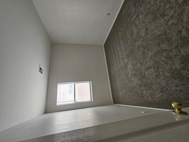 Foto del edificio - 12247 W Grant St