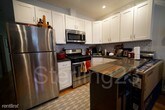Primary Photo - 34-37-37 34th St