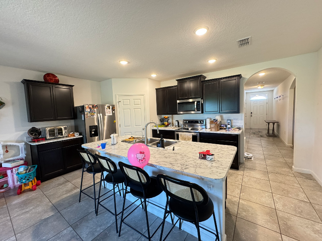 Building Photo - 4564 Magenta Isles Dr