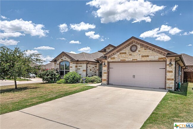 Building Photo - 8201 Salt Mill Hollow Dr