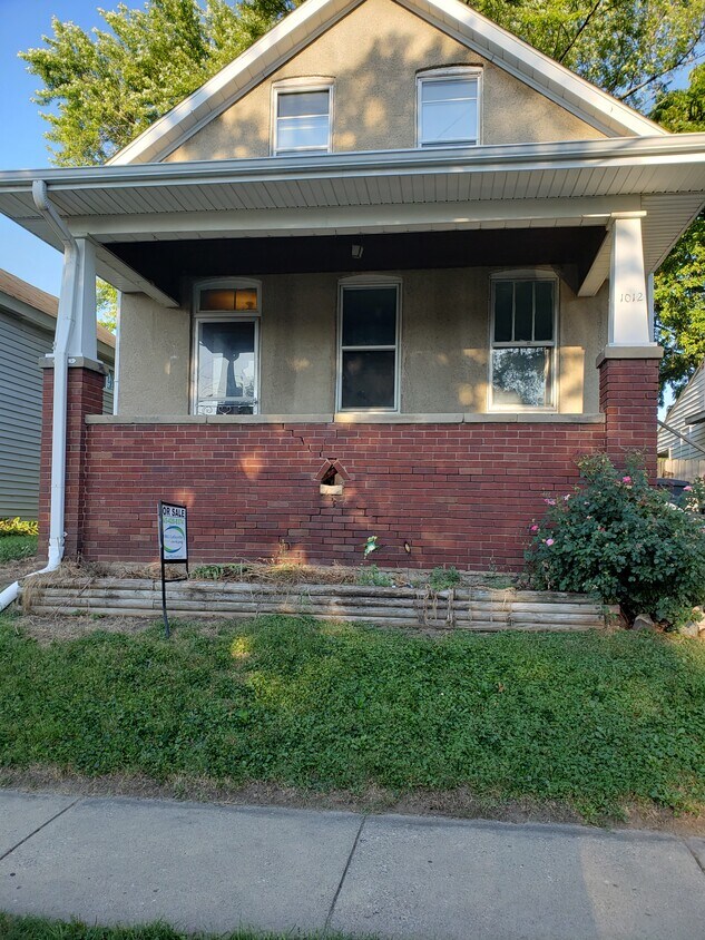 Foto principal - 1012 S 14th St