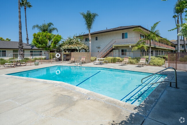 Piscina - El Cortez Apartments