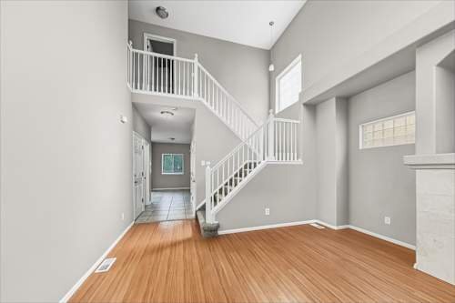 Building Photo - 9854 Kenton Cir
