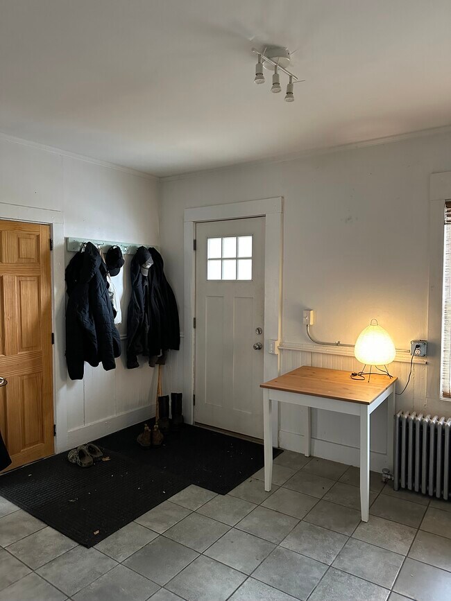 Foto del edificio - 139 Railroad St