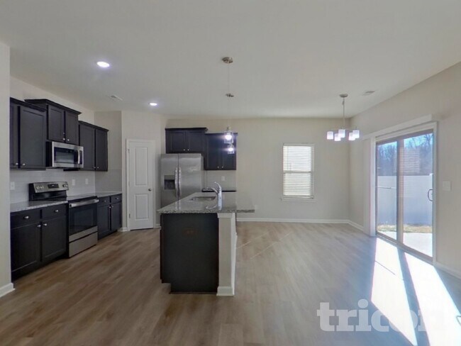 Foto del edificio - 106 Spring Knoll Dr