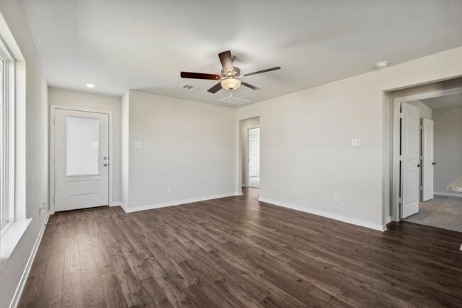 Building Photo - 10410 Red Cardinal Dr