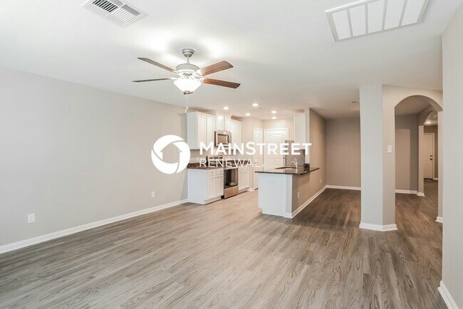 Foto del edificio - 3 Bedroom Pet-Friendly Home in Magnolia, TX with Main Street Renewal