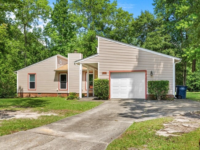 Building Photo - 934 Welsh Ln