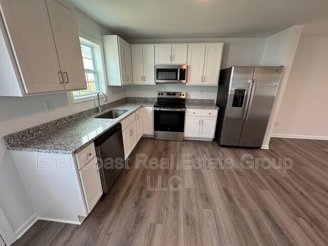 Building Photo - 56 Snowdrop Ct