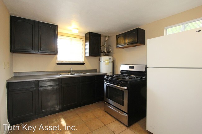 Foto del edificio - 2540 Princeton St