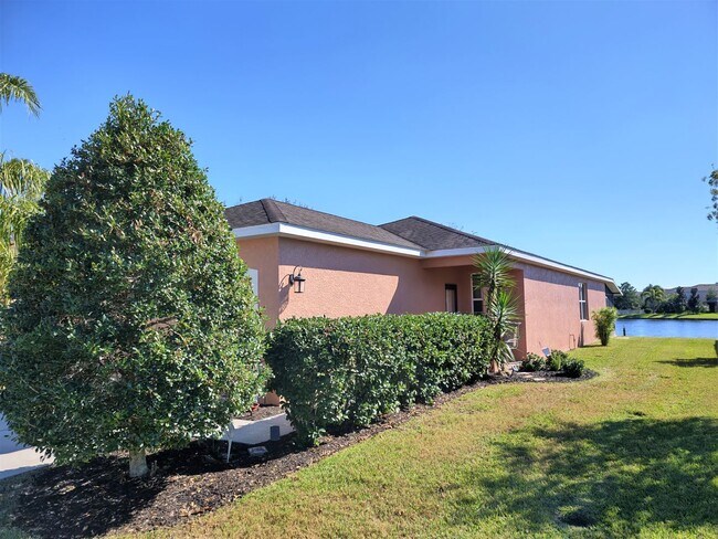Foto del edificio - Seasonal Short-Term Home in Stoneybrook of Venice with Community Pool and Amenities!