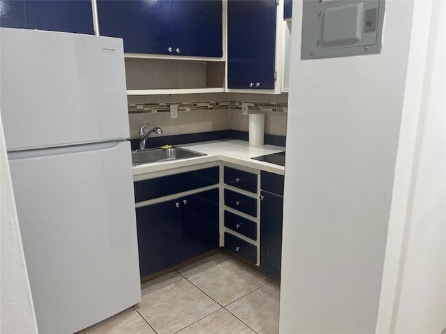 Photo - 2001 S Ocean Dr Apartment