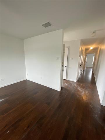 Building Photo - 5545 Brookview Ct